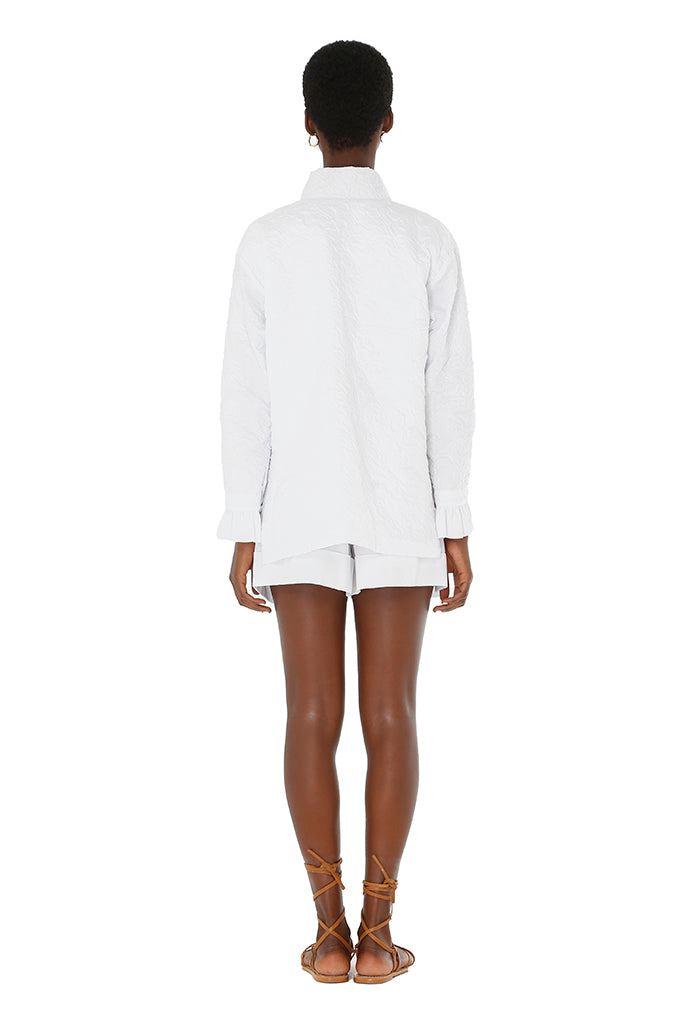 سترة بوبلين بيضاء مكشكشة